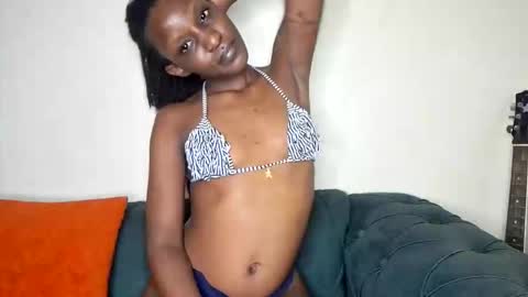 Snapshot of nina_bambi chatting on 26, 9, 2025 nina_bambi online show from 26, 9, 2025