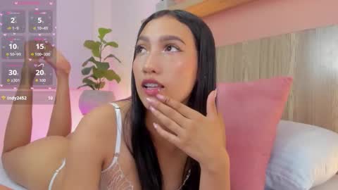 N I N A online show from 30, 11, 2025