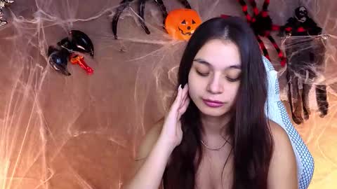 Snapshot of nina_fierce chatting on 20, 10, 2025 Ketrin online show from 20, 10, 2025