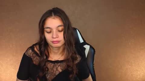 Snapshot of nina_fierce chatting on 7, 11, 2025 Ketrin online show from 7, 11, 2025