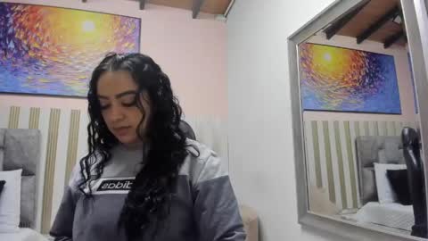 Snapshot of nina_glow_ chatting on 22, 4, 2026 nina_glow_ online show from 22, 4, 2026