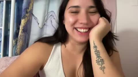 nina_lovez online show from 2, 12, 2024