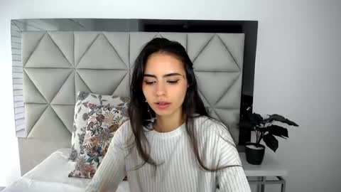  Nina  online show from 5, 2, 2025