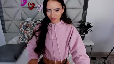  Nina  online show from 19, 2, 2025