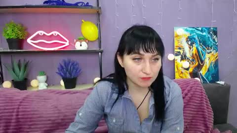 ninaflawlees online show from 22, 1, 2025