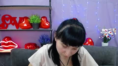 ninaflawlees online show from 6, 3, 2025