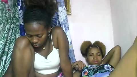 Snapshot of ninah9794 chatting on 27, 11, 2025 Ninah9794 online show from 27, 11, 2025