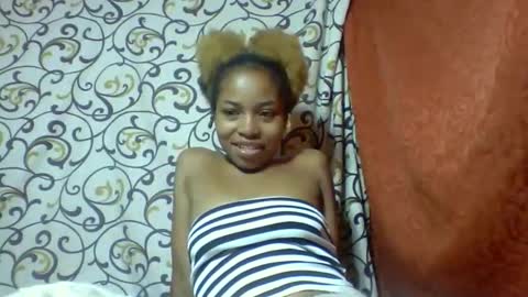 Snapshot of ninah9794 chatting on 14, 12, 2025 Ninah9794 online show from 14, 12, 2025