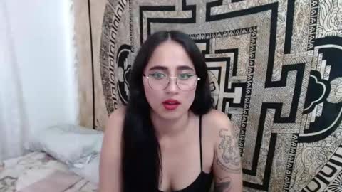 Snapshot of ninakravtz chatting on 7, 2, 2025 N I N A online show from 7, 2, 2025
