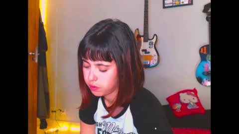 ninapellegrini17 online show from 13, 10, 2025