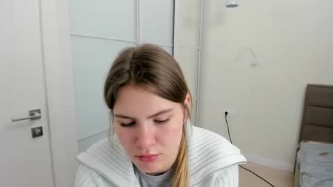 Snapshot of ninarihh chatting on 4, 3, 2025 ninarihh online show from 4, 3, 2025