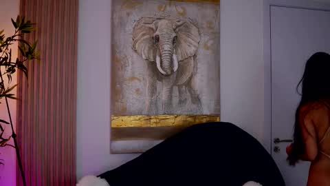 Snapshot of ninasolenne chatting on 28, 9, 2025 Ninna online show from 28, 9, 2025