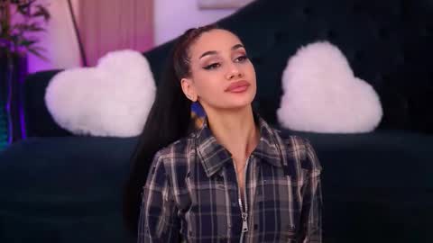 Snapshot of ninasolenne chatting on 22, 11, 2025 Ninna online show from 22, 11, 2025