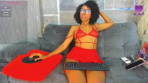 Snapshot of nini_beyker chatting on 27, 9, 2025 nini_beyker online show from 27, 9, 2025