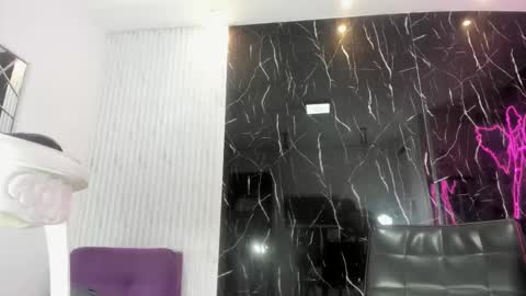 nini_beyker online show from 15, 2, 2026