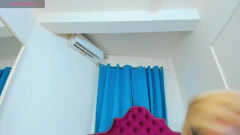 nina dee online show from 9, 7, 2026