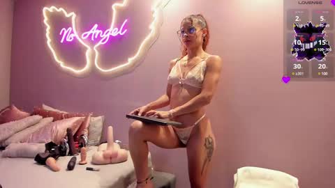 Ninna  online show from 20, 2, 2025