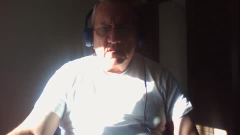 Snapshot of nionios67 chatting on 6, 4, 2026 Dennis online show from 6, 4, 2026
