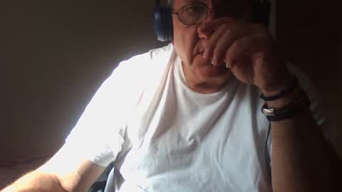 Snapshot of nionios67 chatting on 14, 4, 2026 Dennis online show from 14, 4, 2026