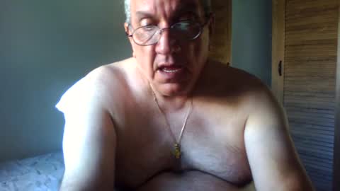 Snapshot of nionios67 chatting on 12, 6, 2026 Dennis online show from 12, 6, 2026