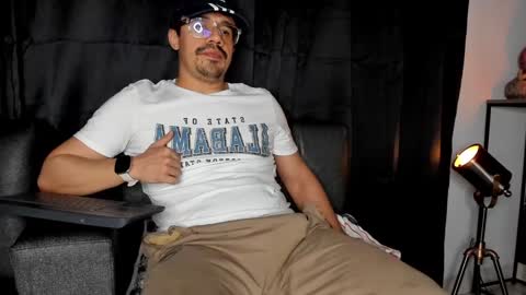 Snapshot of nipsfetich chatting on 12, 12, 2024 Steven online show from 12, 12, 2024