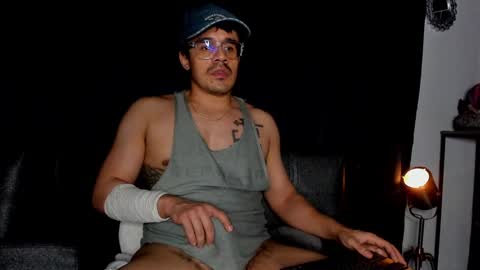 Snapshot of nipsfetich chatting on 17, 12, 2024 Steven online show from 17, 12, 2024