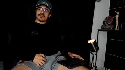 Snapshot of nipsfetich chatting on 27, 12, 2024 Steven online show from 27, 12, 2024