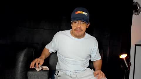 Snapshot of nipsfetich chatting on 3, 1, 2025 Steven online show from 3, 1, 2025