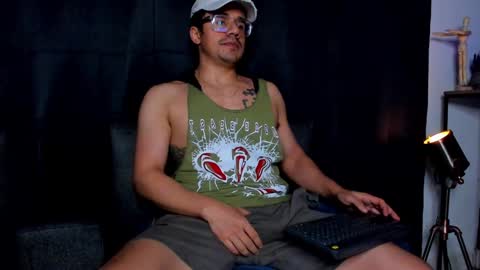 Snapshot of nipsfetich chatting on 21, 1, 2025 Steven online show from 21, 1, 2025