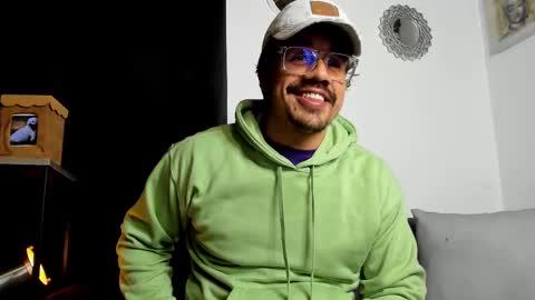 Snapshot of nipsfetich chatting on 1, 3, 2025 Steven online show from 1, 3, 2025