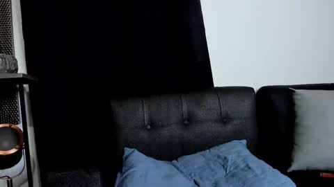 Snapshot of nipsfetich chatting on 12, 3, 2025 Steven online show from 12, 3, 2025