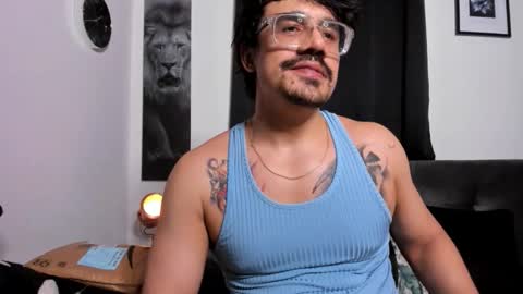 Snapshot of nipsfetich chatting on 10, 11, 2025 Steven online show from 10, 11, 2025