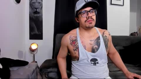 Snapshot of nipsfetich chatting on 20, 11, 2025 Steven online show from 20, 11, 2025