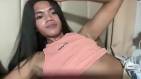 Snapshot of nishitatoe chatting on 9, 3, 2025 nishi online show from 9, 3, 2025