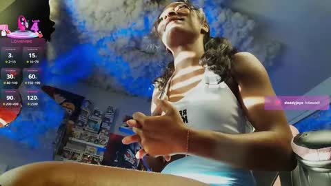 NIVIA WOLFE online show from 16, 1, 2026