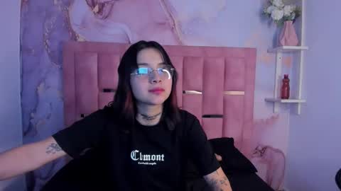 Snapshot of nixielee__ chatting on 20, 9, 2025 Nixie online show from 20, 9, 2025