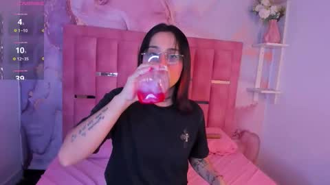 Snapshot of nixielee__ chatting on 29, 9, 2025 Nixie online show from 29, 9, 2025