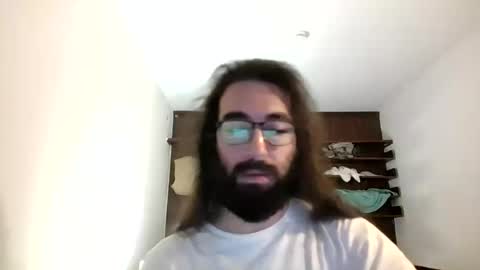 Snapshot of nizarsalloumpr chatting on 21, 7, 2026 Khuan online show from 21, 7, 2026