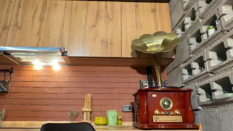 Tears Lora online show from 9, 4, 2026