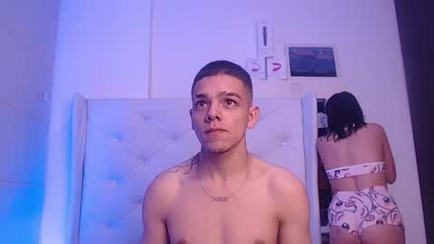 Snapshot of noah_and_kim69 chatting on 4, 12, 2025 Zoe online show from 4, 12, 2025