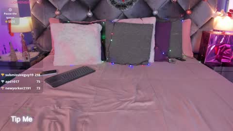 Snapshot of noah_beck42 chatting on 6, 12, 2024 Sara online show from 6, 12, 2024