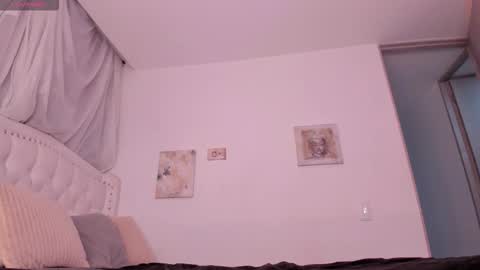 Snapshot of noah_beck42 chatting on 29, 9, 2025 Sara online show from 29, 9, 2025