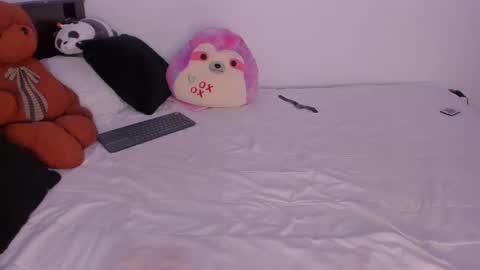 Snapshot of noah_beck42 chatting on 22, 11, 2025 Sara online show from 22, 11, 2025