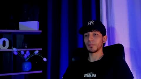 Noah Brigth online show from 30, 10, 2025