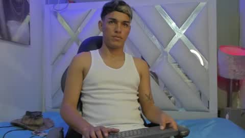 Snapshot of noah_carter66 chatting on 15, 1, 2025 noah online show from 15, 1, 2025