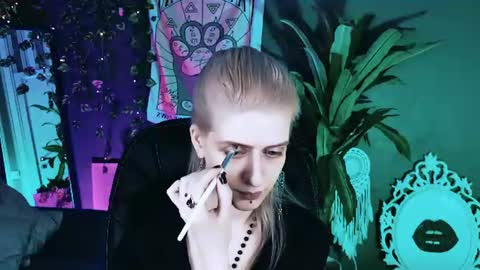 Snapshot of noah_elmer chatting on 4, 7, 2026 REAL name LiaDM are always open online show from 4, 7, 2026