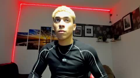 Snapshot of noah_flynn1 chatting on 9, 10, 2025 noah_flynn1 online show from 9, 10, 2025