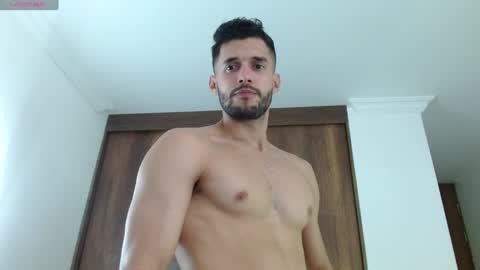 Snapshot of noah_jhonsonn chatting on 3, 2, 2025 Noah online show from 3, 2, 2025