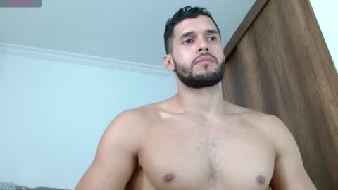 Snapshot of noah_jhonsonn chatting on 9, 10, 2025 Noah online show from 9, 10, 2025