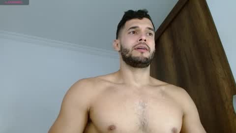 Snapshot of noah_jhonsonn chatting on 15, 10, 2025 Noah online show from 15, 10, 2025